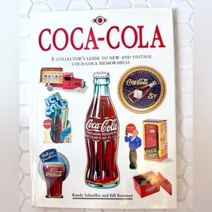 Vintage Coca-Cola Memorbilia Collector Guide Book